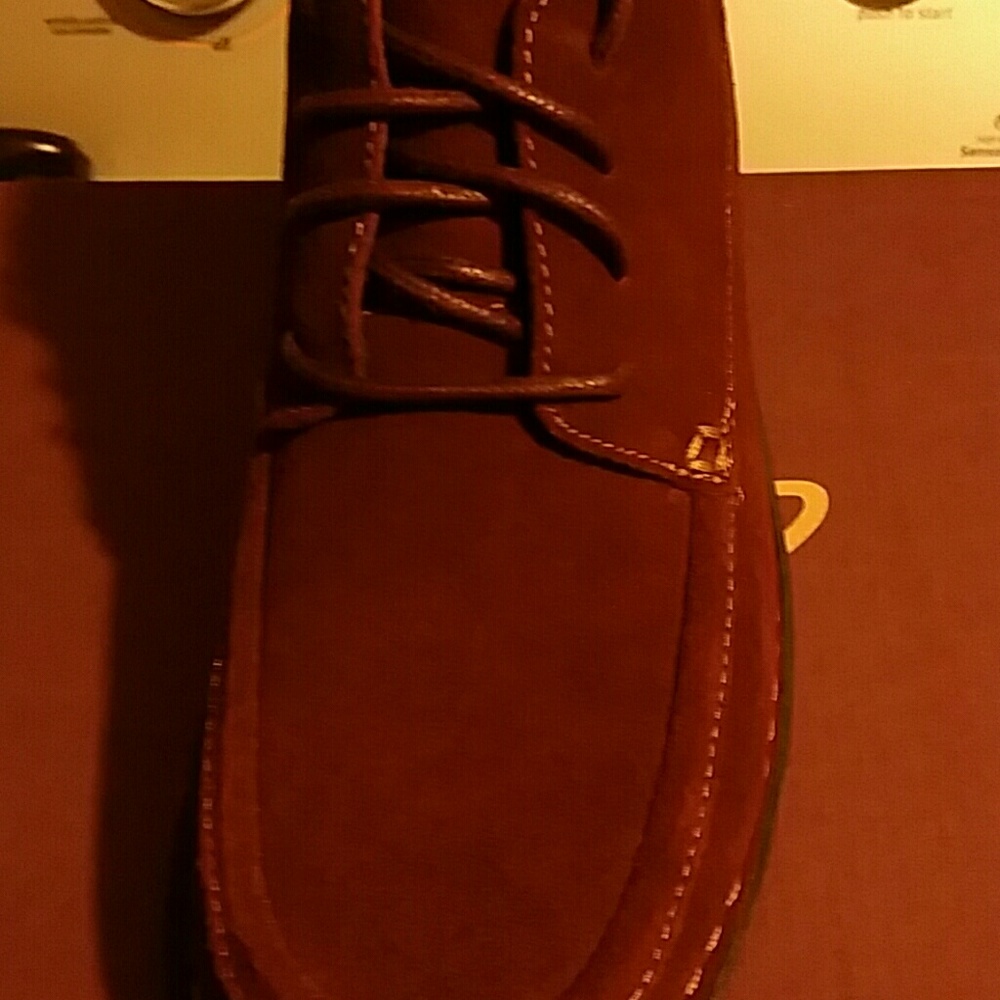 Clarks - Picture 2 of 8